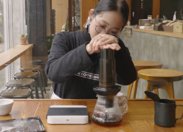 エアロプレス/インバート式（逆さ）の淹れ方を動画でご紹介｜THE COFFEESHOP《Brew Timer》