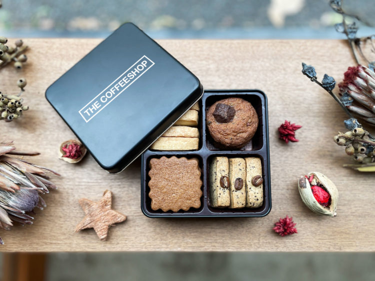 2021年のXmasはオリジナルクッキー缶とスペシャルティコーヒーの特別なGift Boxをご用意しました。