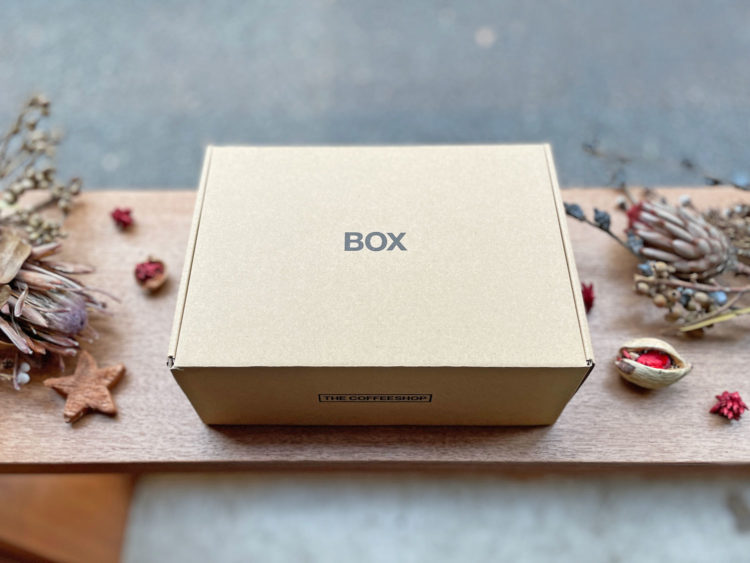 2021年のXmasはオリジナルクッキー缶とスペシャルティコーヒーの特別なGift Boxをご用意しました。