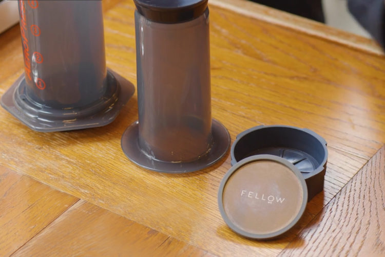 フェロー プリズモ FELLOW Prismo を使用したエアロプレスでの淹れ方を動画でご紹介｜THE COFFEESHOP《Brew Timer》