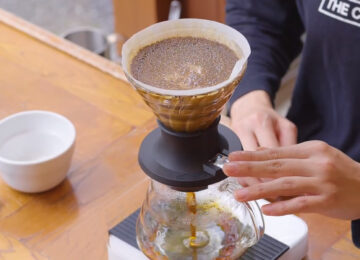 プロの手いらず!?なコーヒードリッパー｜ハリオ 浸漬式ドリッパー Switch（スイッチ）