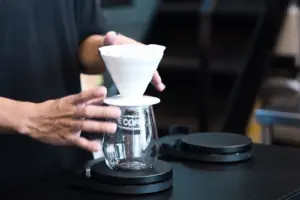 【ハンドドリップコーヒー】10g以下 少量の豆でも作れる！美味しいコーヒーの淹れ方〈浅煎り〜中煎り編〉