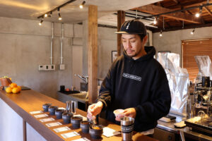 【2/15(日)コーヒーセミナー開催】THE COFFEESHOPの焙煎所、横須賀 ROAST WORKSにて、ロースター萩原によるカッピングセミナー開催！